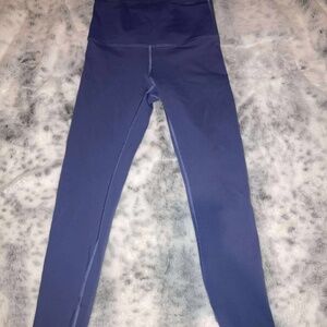 6 pairs of size 6 Lululemon